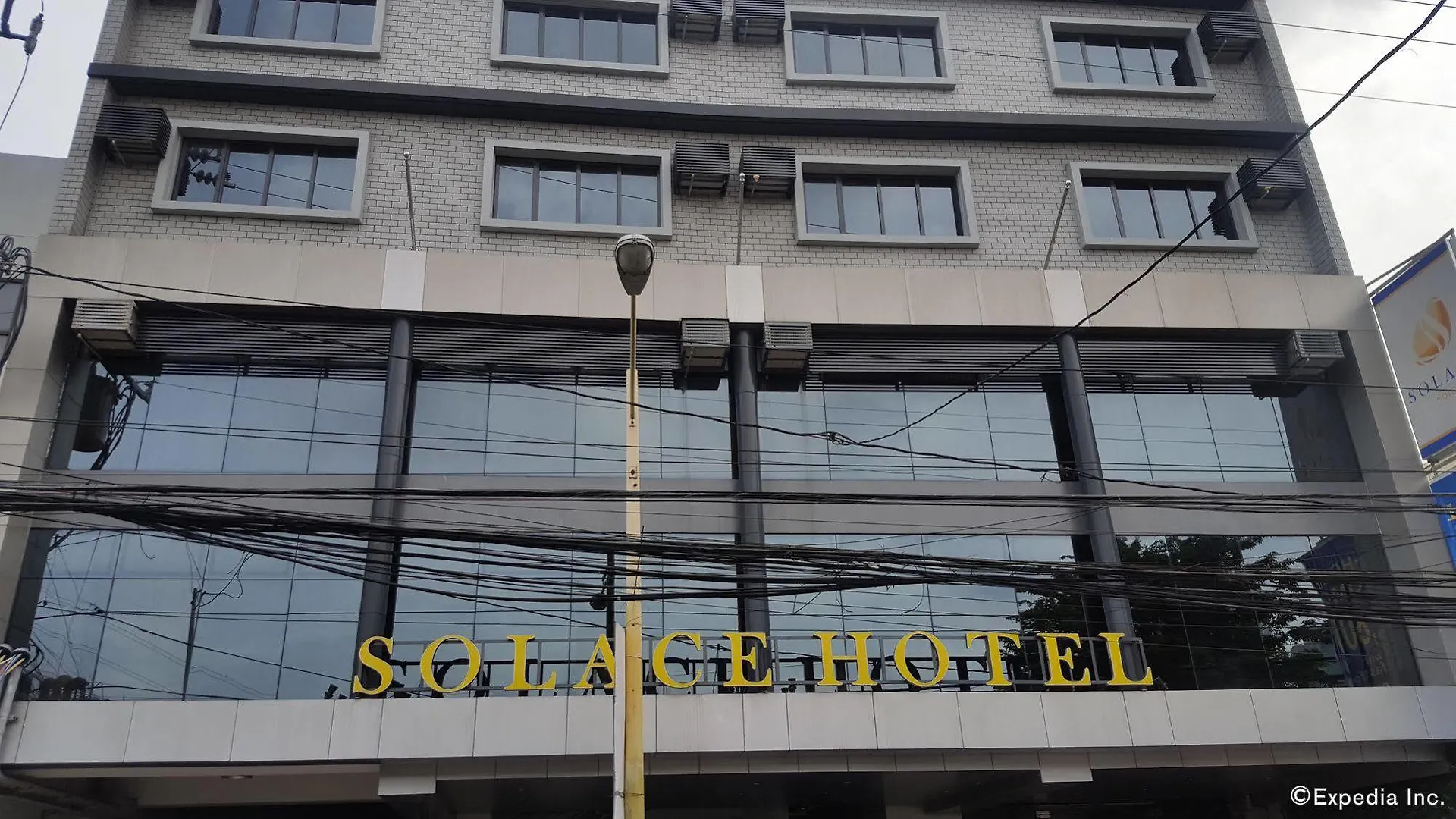 Solace Hotel 3*, Makati City Philippines